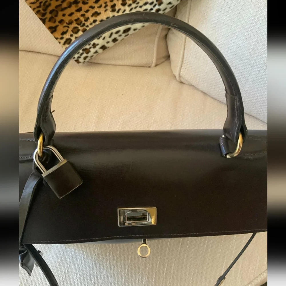 🦄 Vintage Made in Italy Boxcalf 32 Retourne Style Top Handle Lock Bag - Picture 3 of 16